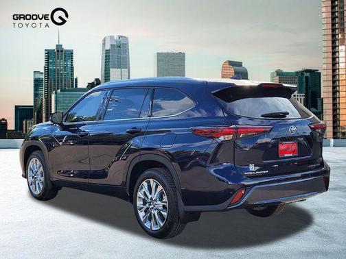 2025 Toyota Highlander Limited