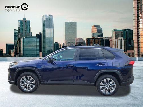 2025 Toyota RAV4 XLE Premium
