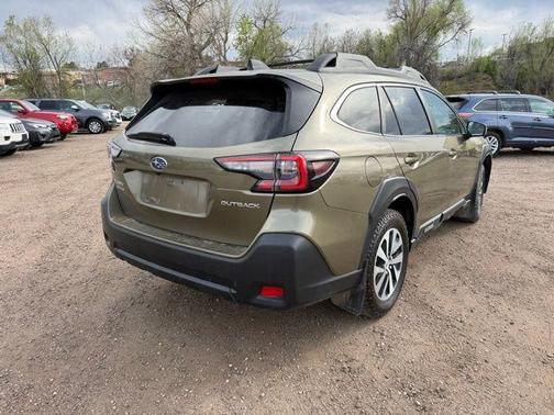 Autumn Green Metallic 2024 Subaru Outback Premium