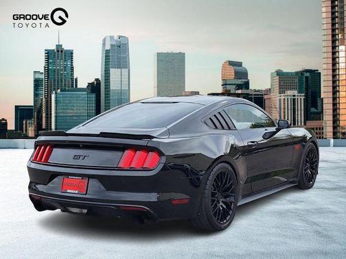 2017 Ford Mustang GT Premium