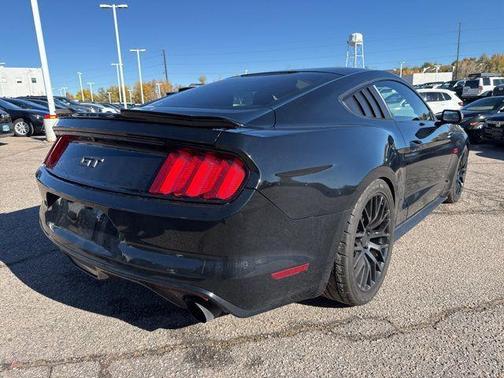 2017 Ford Mustang GT Premium