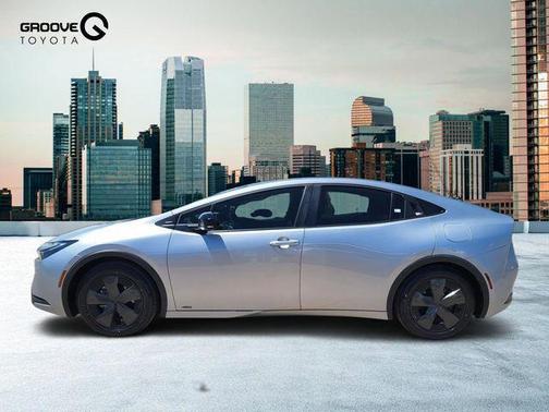 Cutting Edge 2025 Toyota Prius LE