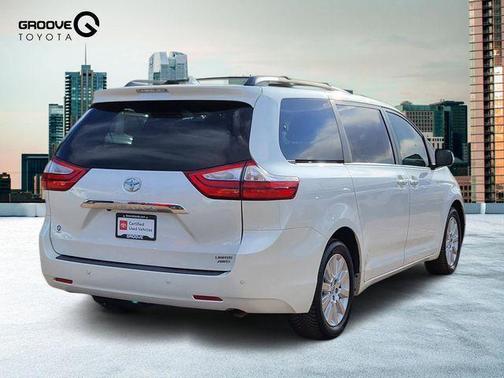 Blizzard Pearl 2015 Toyota Sienna Limited