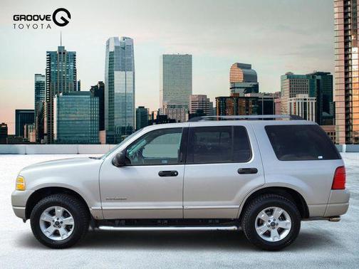 2005 Ford Explorer XLT