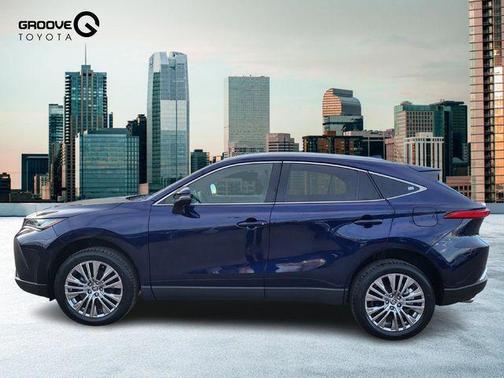 2022 Toyota Venza XLE