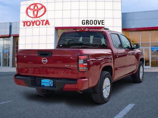 Cardinal Red Metallic Tricoat 2023 Nissan Frontier SV