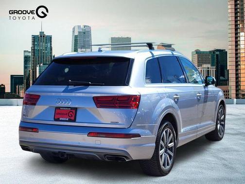 Florett Silver Metallic 2019 Audi Q7 55 Premium Plus