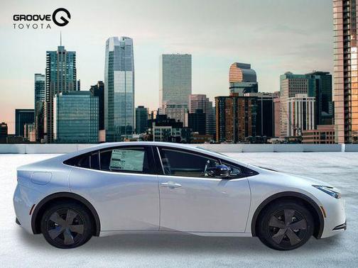 2026 Toyota Prius Plug-In Hybrid SE