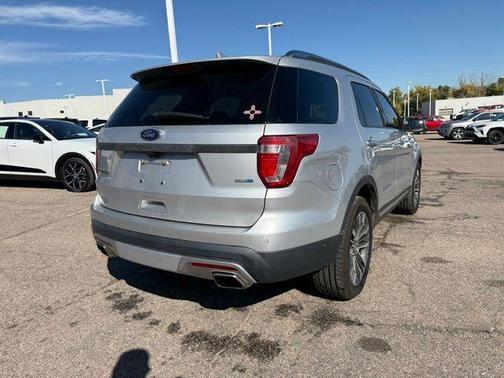 2017 Ford Explorer Platinum