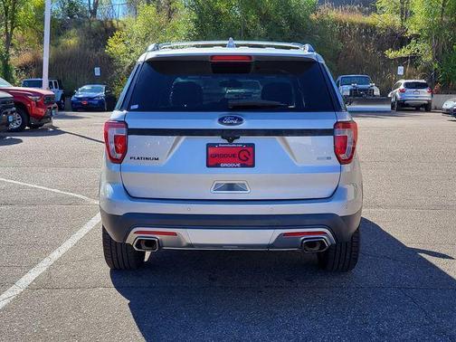 2017 Ford Explorer Platinum