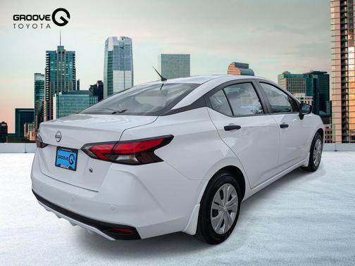 2024 Nissan Versa 1.6 S