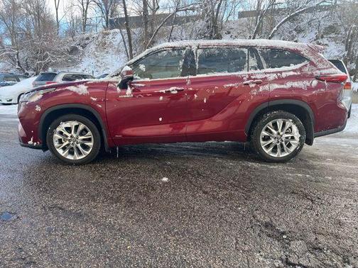 2021 Toyota Highlander Hybrid Limited