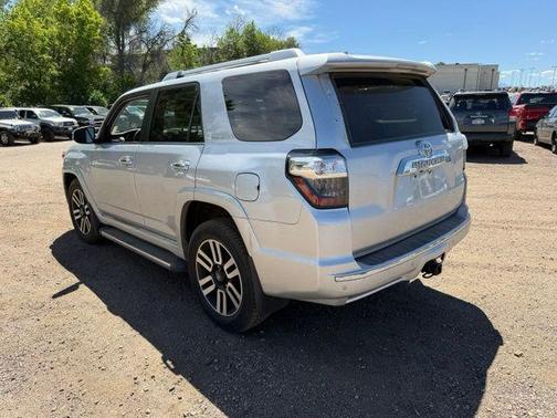 Classic Silver Metallic 2014 Toyota 4Runner Limited