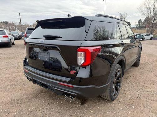 2023 Ford Explorer ST