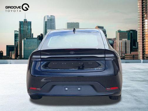 Midnight Black Metallic 2026 Toyota Prius Plug-In Hybrid SE