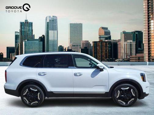 Glacial White Pearl 2025 Kia Telluride S