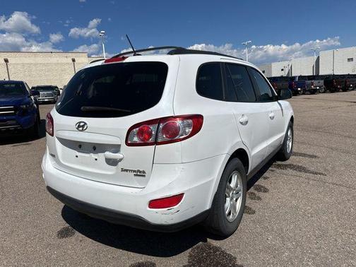 2011 Hyundai SANTA FE GLS