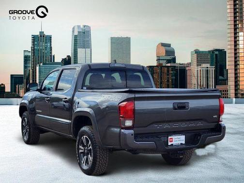 Magnetic Gray Metallic 2018 Toyota Tacoma TRD Sport