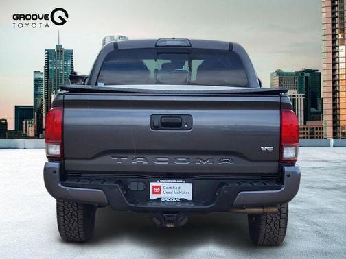 Magnetic Gray Metallic 2018 Toyota Tacoma TRD Sport