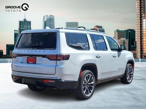 2022 Jeep Wagoneer Series III 4x4