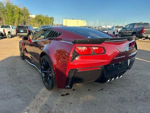 Long Beach Red Metallic Tintcoat 2019 Chevrolet Corvette Grand Sport