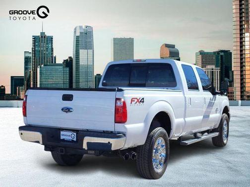 Oxford White 2016 Ford F-350 Lariat