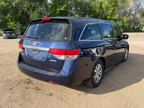 Blue 2016 Honda Odyssey SE