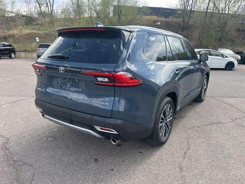 Storm Cloud 2024 Toyota Grand Highlander Hybrid Limited MAX