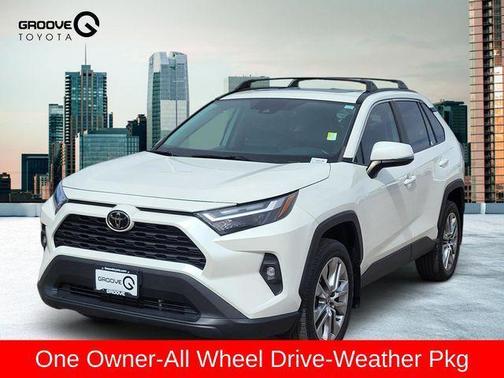 2022 Toyota RAV4 XLE Premium