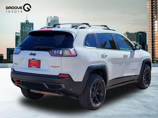2020 Jeep Cherokee Trailhawk