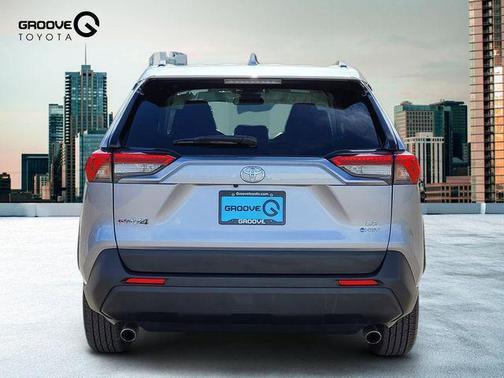 2025 Toyota RAV4 Hybrid LE