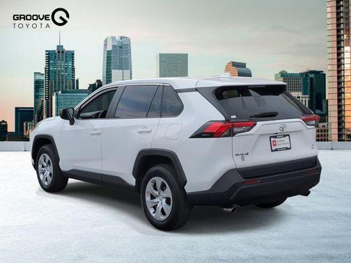 2023 Toyota RAV4 LE