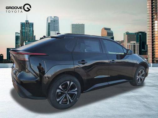 2025 Toyota bZ4X XLE