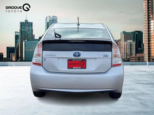 2010 Toyota Prius II