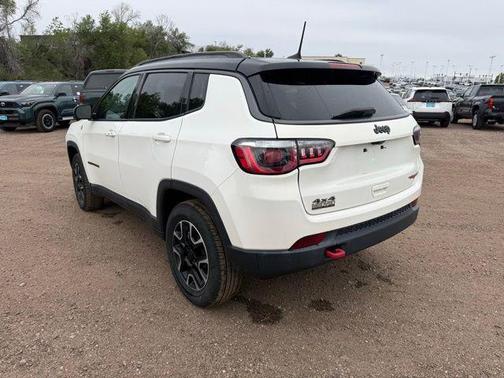 White Clearcoat 2020 Jeep Compass Trailhawk
