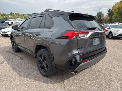 2021 Toyota RAV4 Hybrid SE
