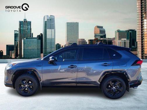 2021 Toyota RAV4 Hybrid SE