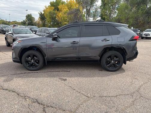 2021 Toyota RAV4 Hybrid SE