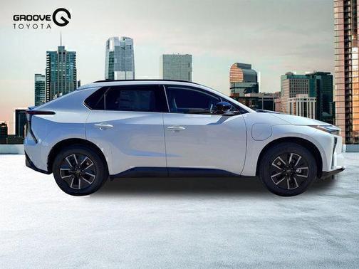 Wind Chill Pearl 2026 Toyota bZ XLE