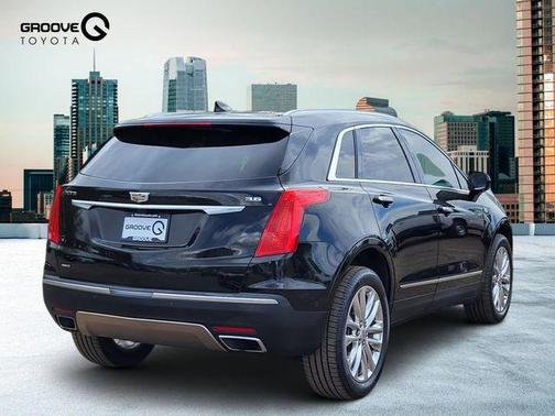 Stellar Black Metallic 2019 Cadillac XT5 Platinum