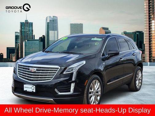 Stellar Black Metallic 2019 Cadillac XT5 Platinum