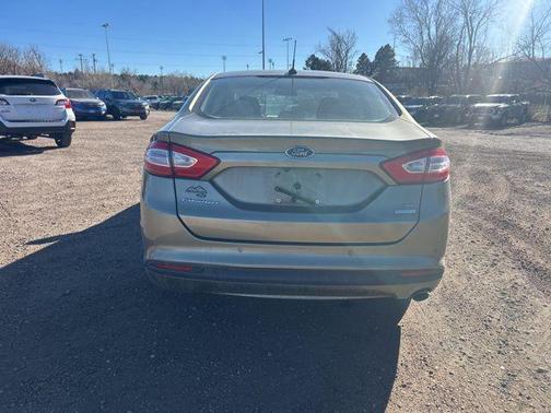 2013 Ford Fusion SE