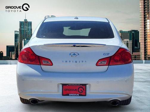 Moonlight White Pearl 2010 INFINITI G37 Journey