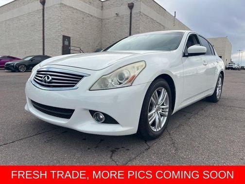 Moonlight White Pearl 2010 INFINITI G37 Journey