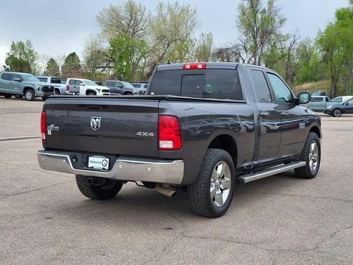 Granite Crystal Metallic Clearcoat 2018 RAM 1500 Big Horn