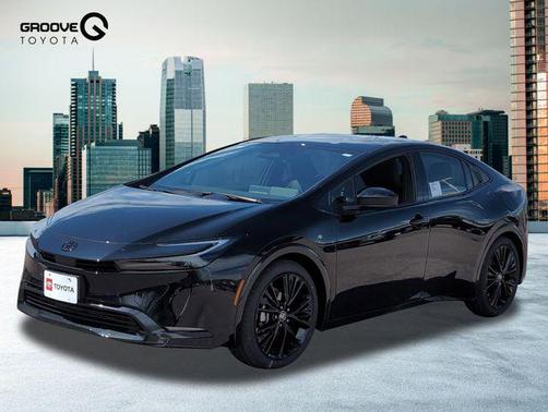 2025 Toyota Prius L