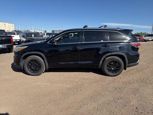 Attitude Black Metallic 2015 Toyota Highlander XLE