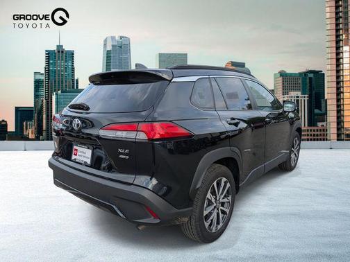 2024 Toyota Corolla Cross XLE