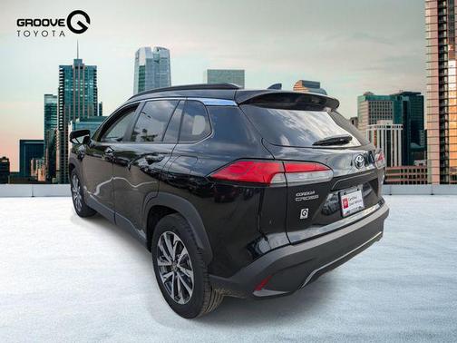 2024 Toyota Corolla Cross XLE