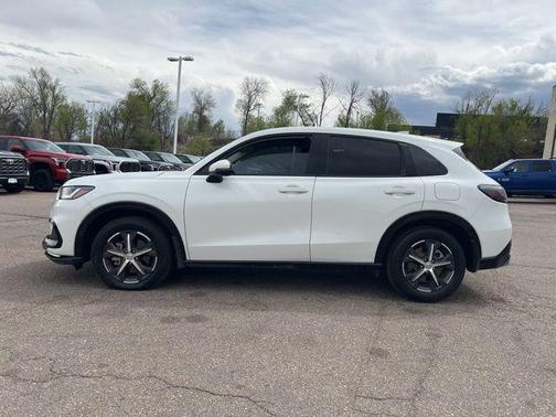 Platinum White Pearl 2024 Honda HR-V EX-L